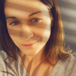 Meet your Posher, Genevieve